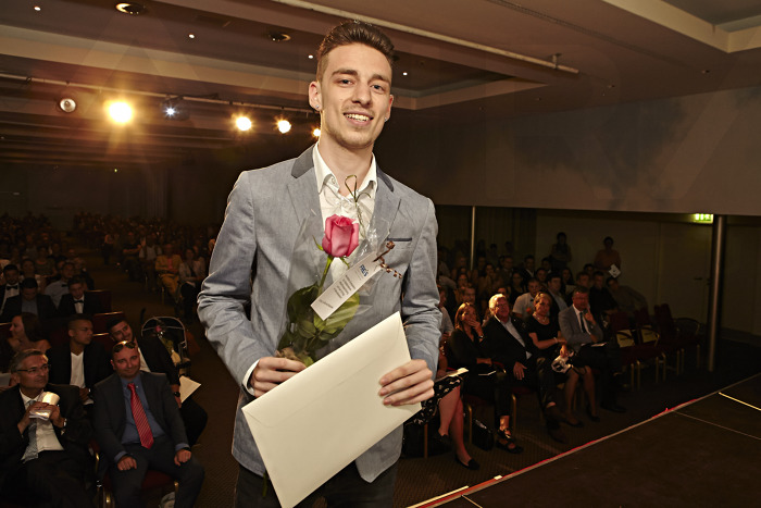 Diplomfeier 2014 Casino Luzern: KV-11 /  TS-10 - Unsere erfolgreichen Absolventen