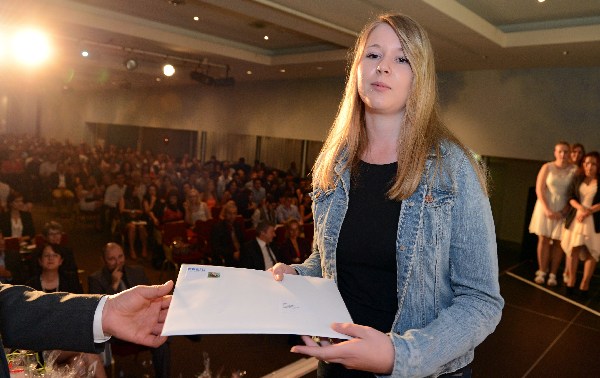 Diplomfeier 2013 Casino Luzern: KV-11 / TS-10 - Unsere erfolgreichen Absolventen