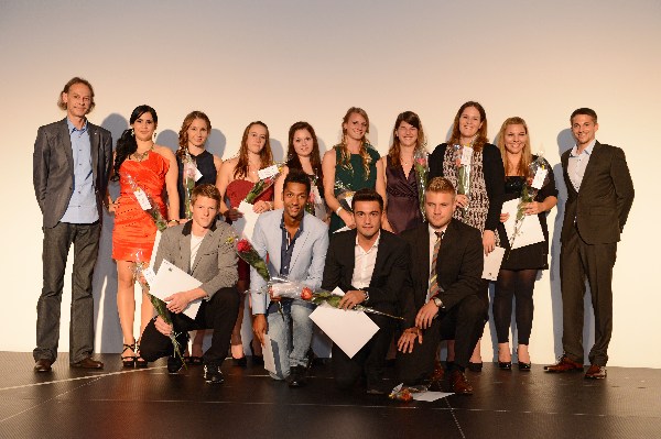 Diplomfeier 2013 Casino Luzern: KV-11 / TS-10 - Unsere erfolgreichen Absolventen