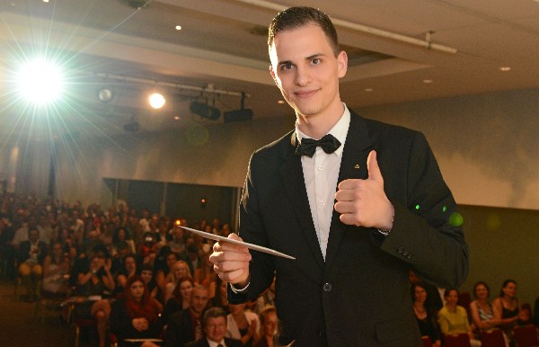 Diplomfeier 2013 Casino Luzern: KV-11 / TS-10 - Unsere erfolgreichen Absolventen